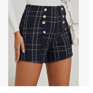 High Waisted Button Front Plaid Print Tweed Shorts M / L